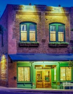 Peerless Hotel