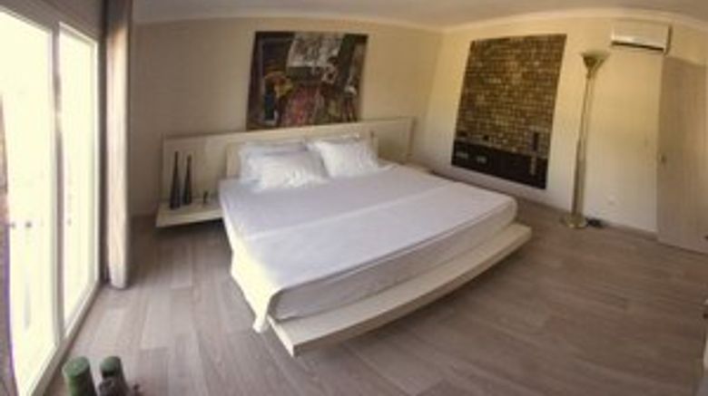 <b>Casa dell'Arte Hotel of Arts & Leisure Room</b>