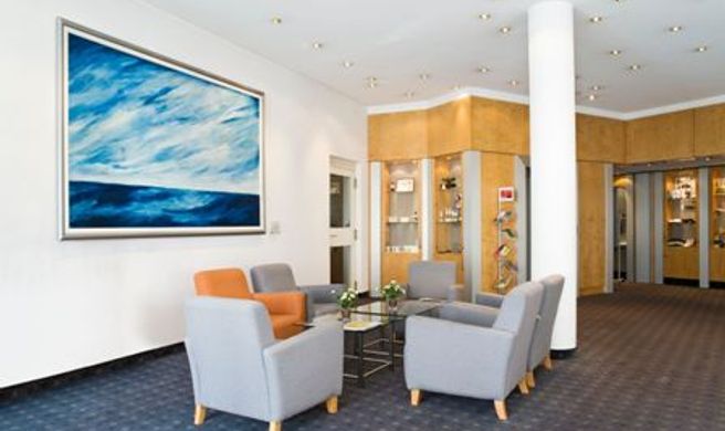 ATLANTIC Hotel Vegesack Lobby