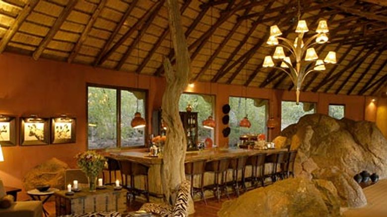 <b>Madikwe Hills Private Game Lodge Bar/Lounge</b>