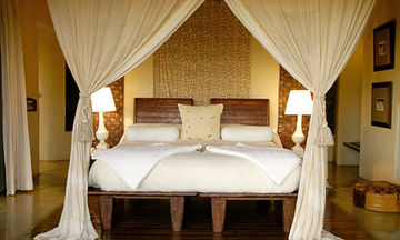 Madikwe Hills Private Game Lodge