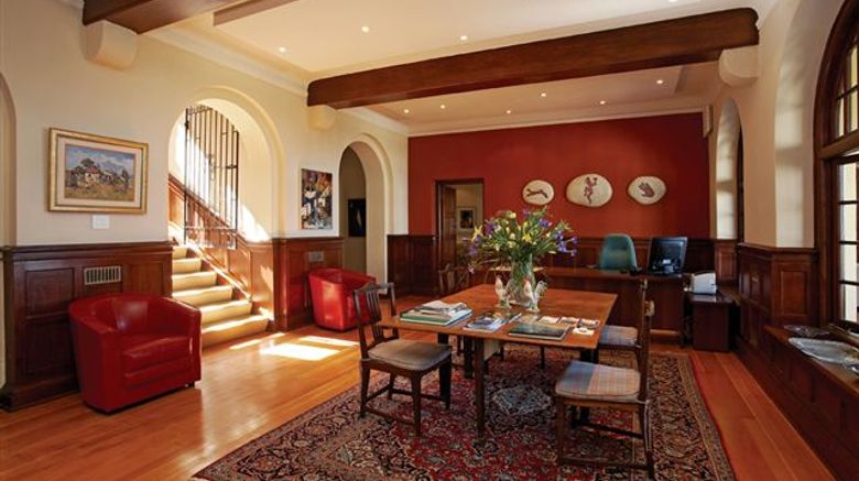 <b>Rodwell House Lobby</b>