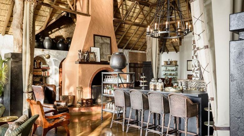 <b>Singita Ebony Lodge, Sabi Sands Bar/Lounge</b>