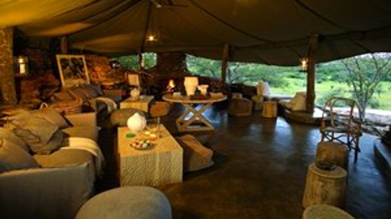<b>Singita Faru Faru Lodge Lobby</b>