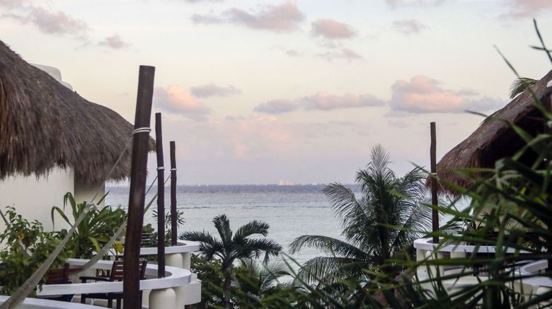 <b>Playa Palms Beach Hotel Banquet</b>