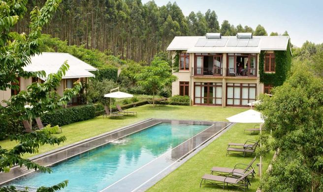 Casterbridge Hollow Boutique Hotel Exterior