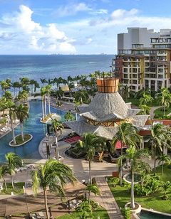 Villa del Palmar Cancun