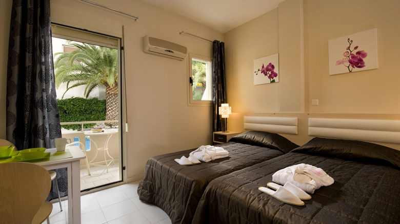 <b>Axos Hotel Apartments Suite</b> <b>Axos Hotel Apartments Suite</b>