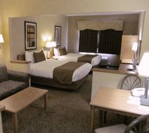 EverSpring Suites Room