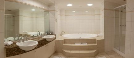 Mantra Adelaide Central Spa
