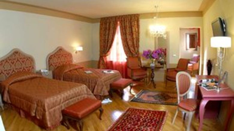 <b>San Luca Palace Hotel Room</b>