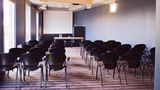 Standing Hotel Suites by Actisource Meeting