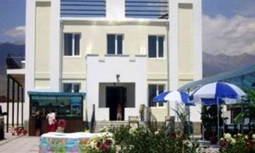 Castle Hotel