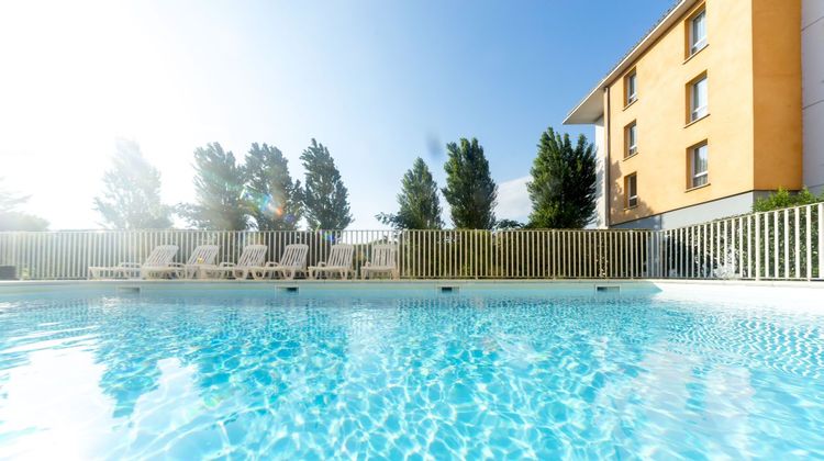 Comfort Aparthotel Carcassonne Pool