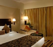 Fortune Select Exotica Room