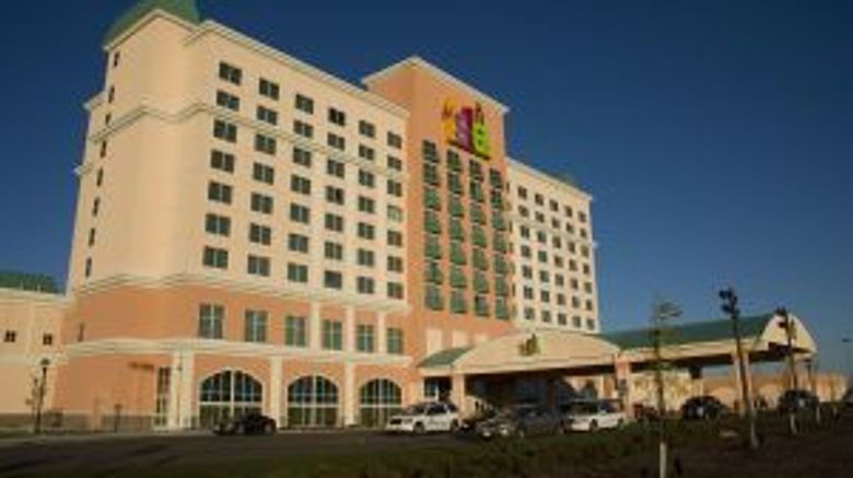 <b>Isle Casino Hotel Waterloo Exterior</b>