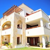 Golden Bear Lodge & Spa