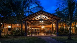 Popa Paradise Beach Resort