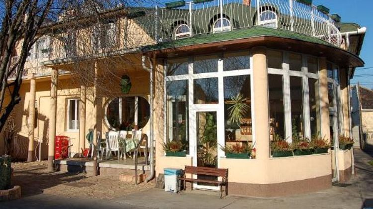 Hotel Oswaldo Exterior