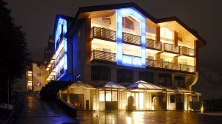 <b>Hotel Lac Salin Spa & Mountain Resort Exterior</b> <b>Hotel Lac Salin Spa & Mountain Resort Exterior</b>