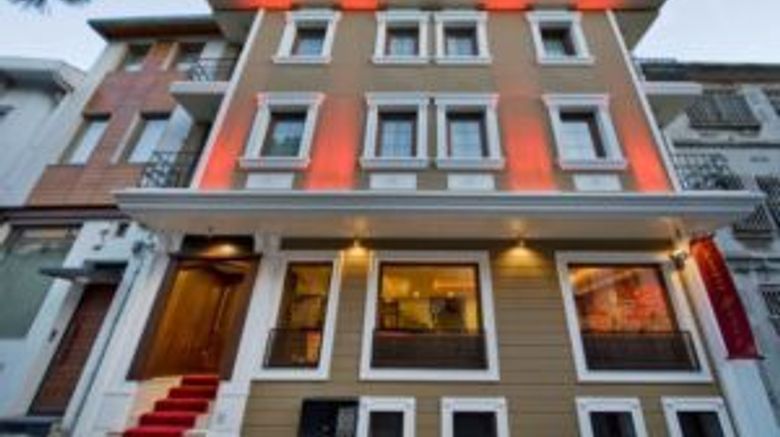 Ferman Hotel Exterior