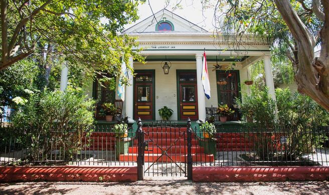 The Lookout Inn of New Orleans Exterior