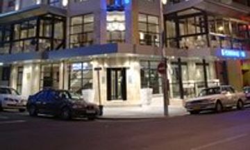 Urban Chic Boutique Hotel