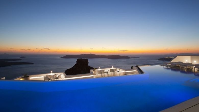 Grace Hotel, Auberge Resorts Collection Exterior