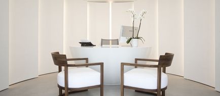 Grace Hotel, Auberge Resorts Collection Lobby