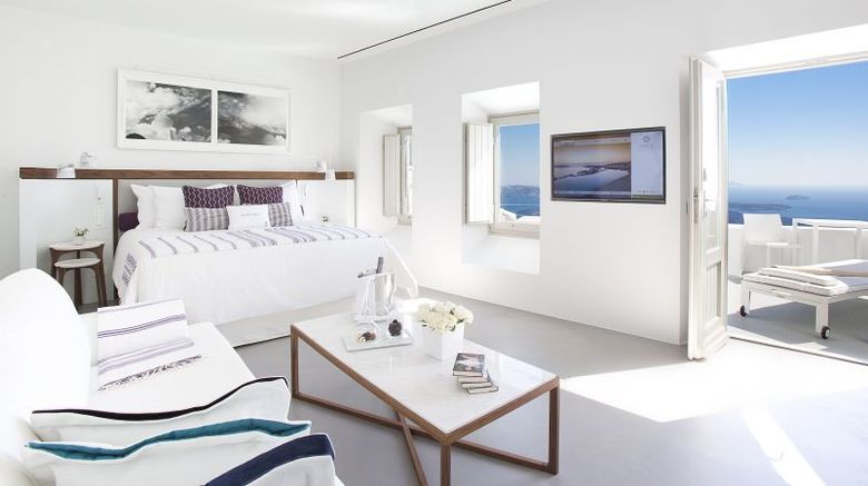 <b>Grace Hotel, Auberge Resorts Collection Room</b> <b>Grace Hotel, Auberge Resorts Collection Room</b>