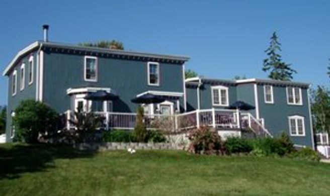 Surfside Inn Exterior