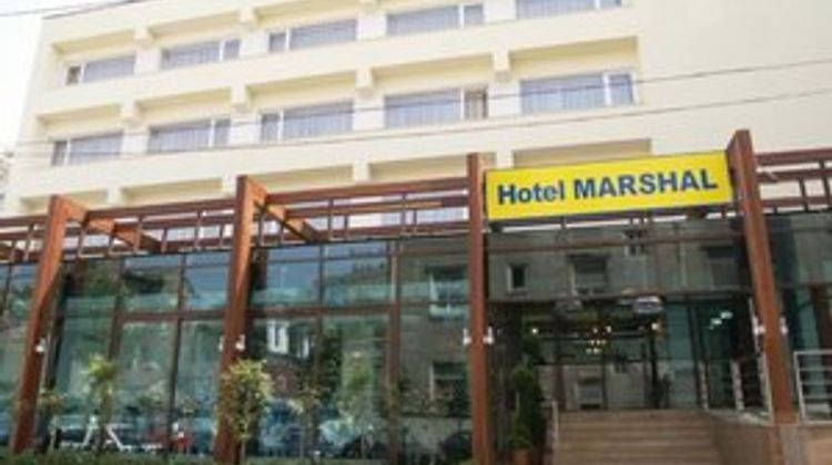 Hotel Marshal Exterior