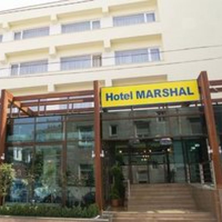 Hotel Marshal
