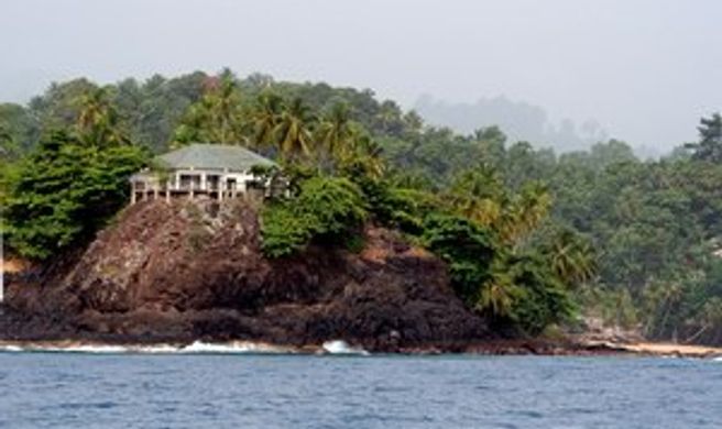 Club Santana Beach & Resort Exterior