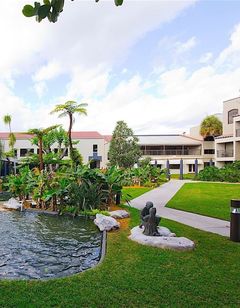Miami Lakes Hotel & Golf Resort