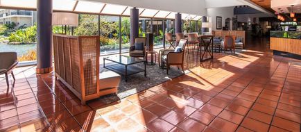 Miami Lakes Hotel & Golf Resort Lobby