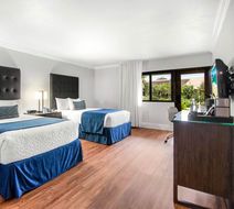 Miami Lakes Hotel & Golf Resort Room