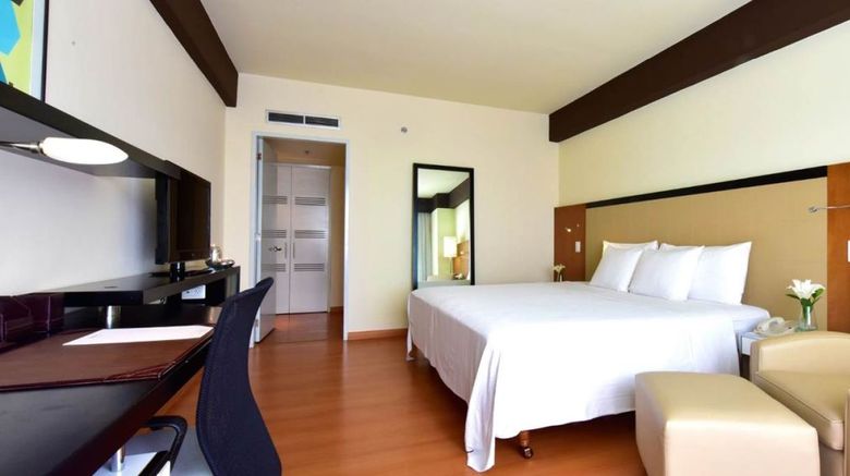 <b>Pestana Caracas Hotel and Suites Room</b>