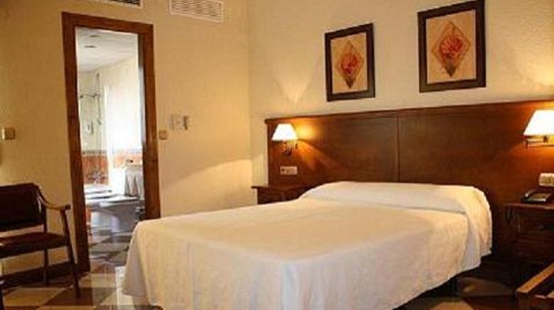 <b>Hotel Avenida Tropical Room</b>