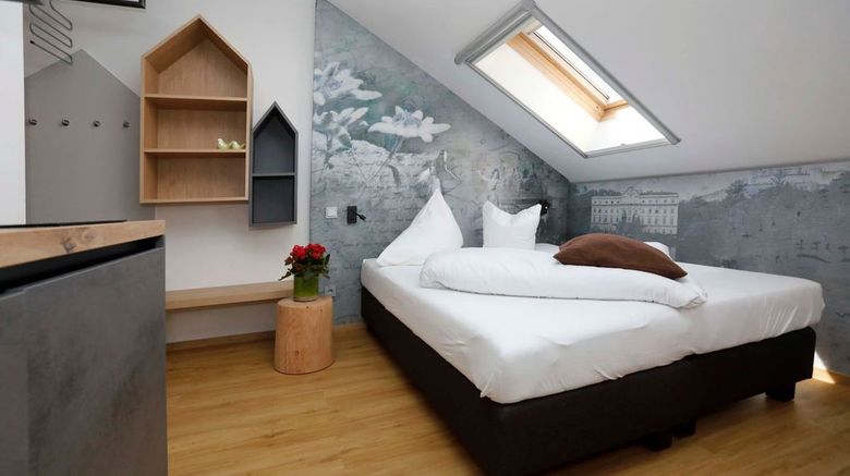 Ante Portas Apartment Hotel Room