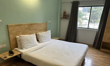 UPAR Hotels Indiranagar