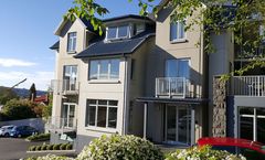 Bluestone on George