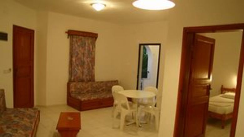 <b>Mimosa Apart Hotel Room</b>
