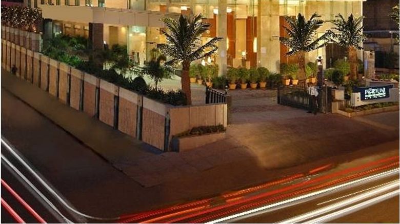 <b>Fortune Select JP Cosmos Exterior</b>