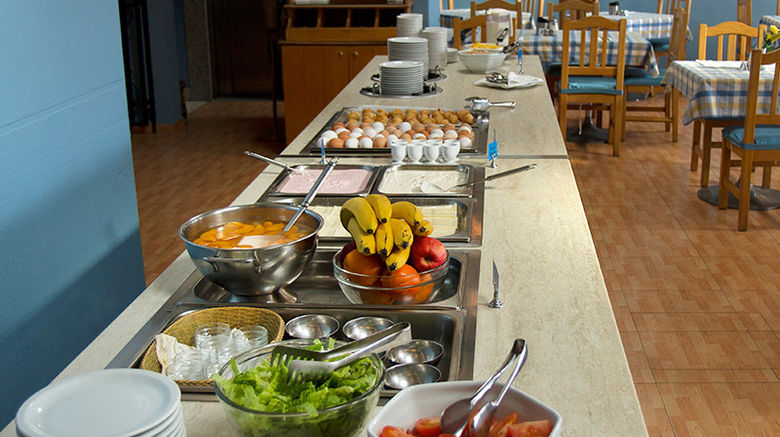 <b>115 The Strand Hotel & Suites Banquet</b> <b>115 The Strand Hotel & Suites Banquet</b>