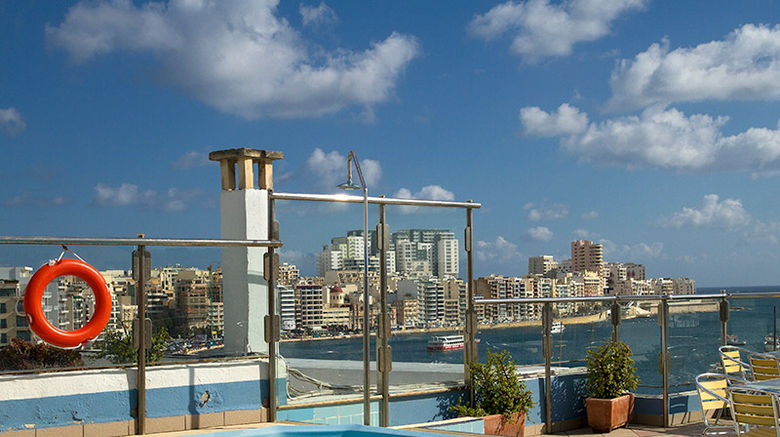 <b>115 The Strand Hotel & Suites Pool</b> <b>115 The Strand Hotel & Suites Pool</b>