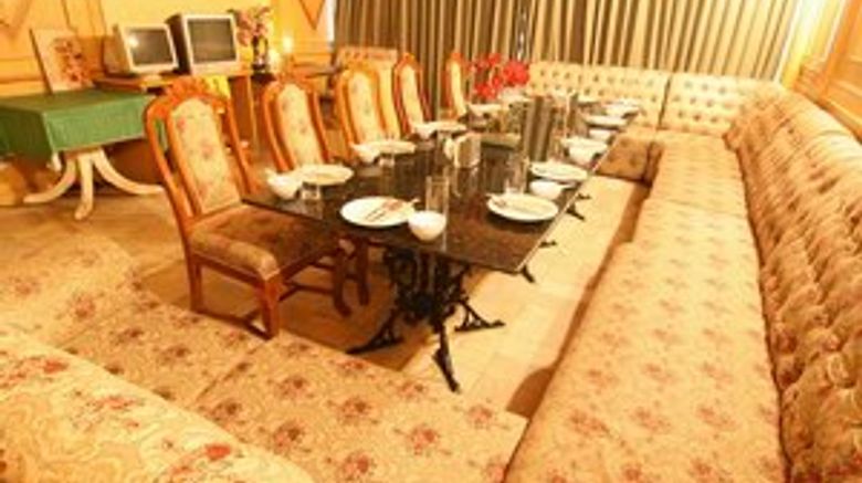 <b>13 Coins Resort Bangna BITEC Suite</b>