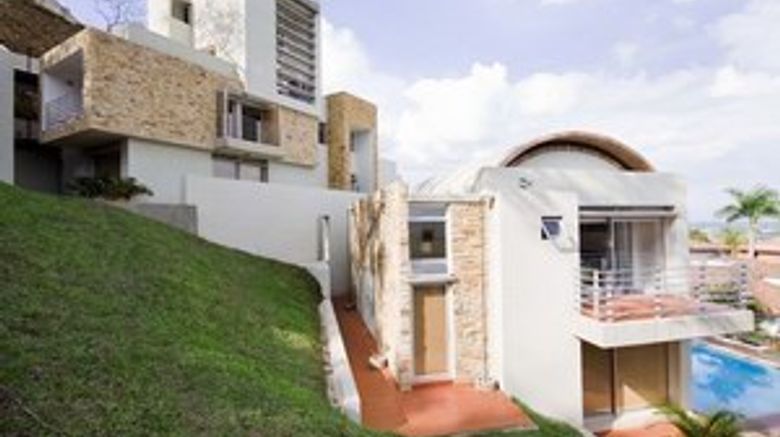 <b>Habita Suites Exterior</b>
