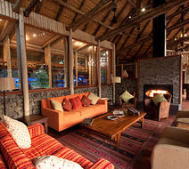 Rhino Post Safari Lodge Lobby