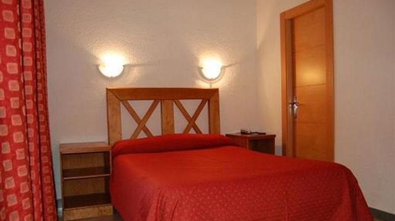 <b>Hostal Atenas Room</b>